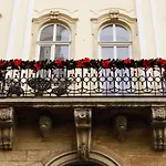 Apartment V.i.p.apartmens Rynok Sqr.19 *