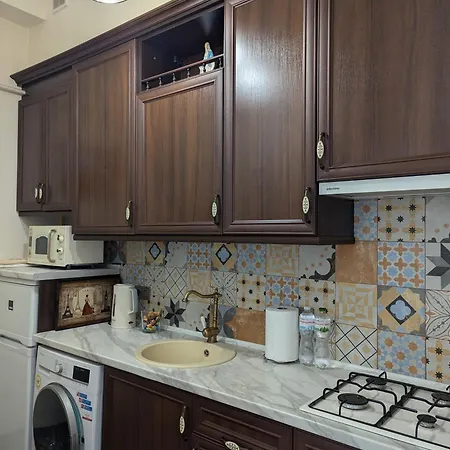 V.i.p.apartmens Rynok Sqr.19 Apartment
