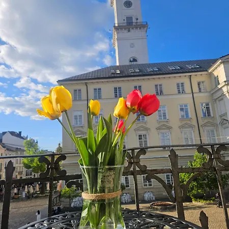 Apartment V.i.p.apartmens Rynok Sqr.19