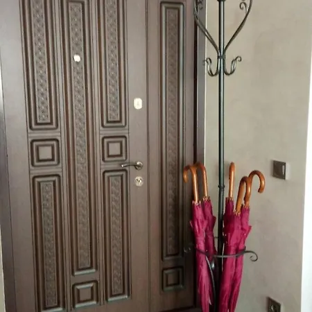 V.i.p.apartmens Rynok Sqr.19 Apartment *