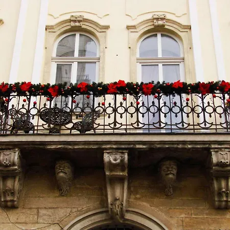 Apartament V.i.p.apartmens Rynok Sqr.19 *