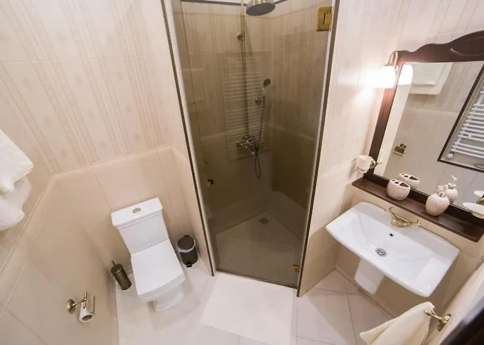 V.i.p.apartmens Rynok Sqr.19 Apartament