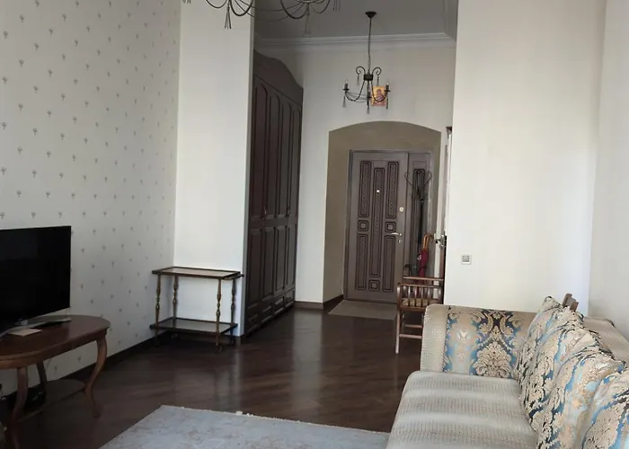 V.i.p.apartmens Rynok Sqr.19
