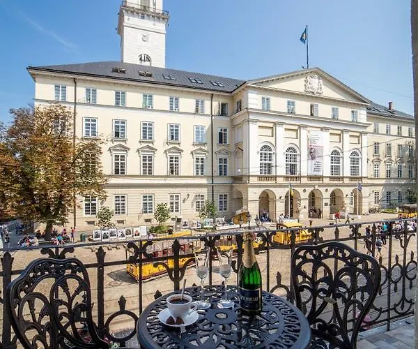 Apartmán V.i.p.apartmens Rynok Sqr.19 *